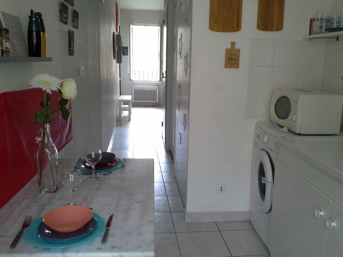 Appartement Terrasse - Hypercentre Αβινιόν Εξωτερικό φωτογραφία